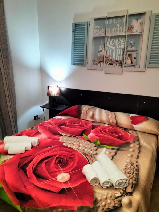 הוילה אבולה Casa Vacanza I Due Mori מראה חיצוני תמונה